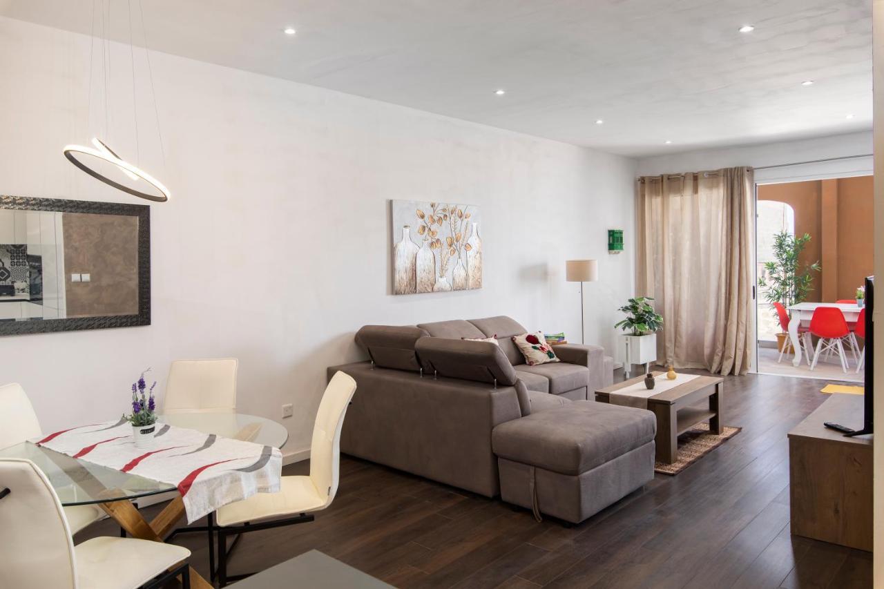 Apartament Spacious Luxury 3br With Terrace & Open Views - Zurrieq, Close To Sea *